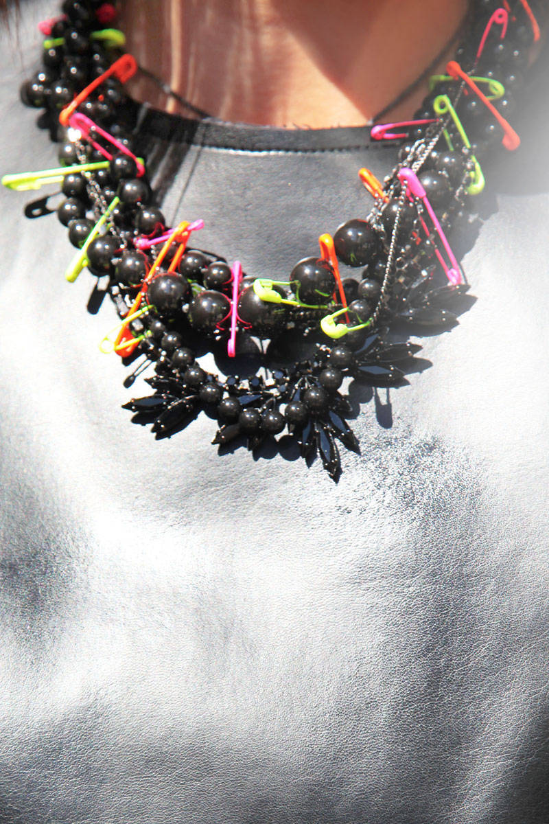 fashion-week-accessories-neon-safety-pin-necklace1