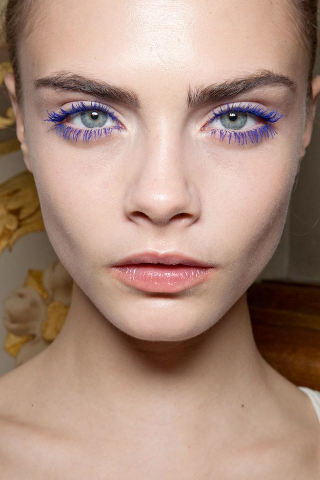 cara delevingne electric eyes trend 2